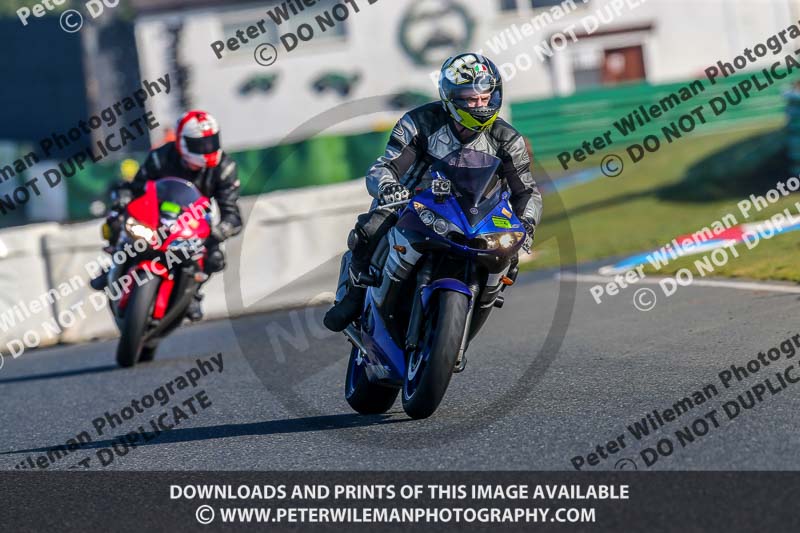 PJM Wedding Photography;enduro digital images;event digital images;eventdigitalimages;mallory park;mallory park photographs;mallory park trackday;mallory park trackday photographs;no limits trackdays;peter wileman photography;racing digital images;trackday digital images;trackday photos